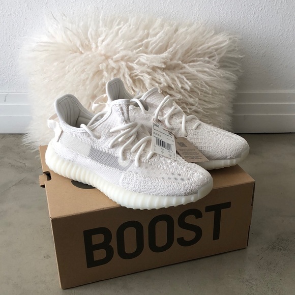 Yeezy Shoes - 🖤 YEEZY Boost 350 in Bone White